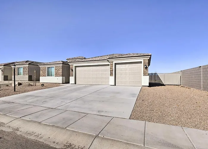 Holiday home Modern Vacation Rental, 5 Mi To Dtwn!